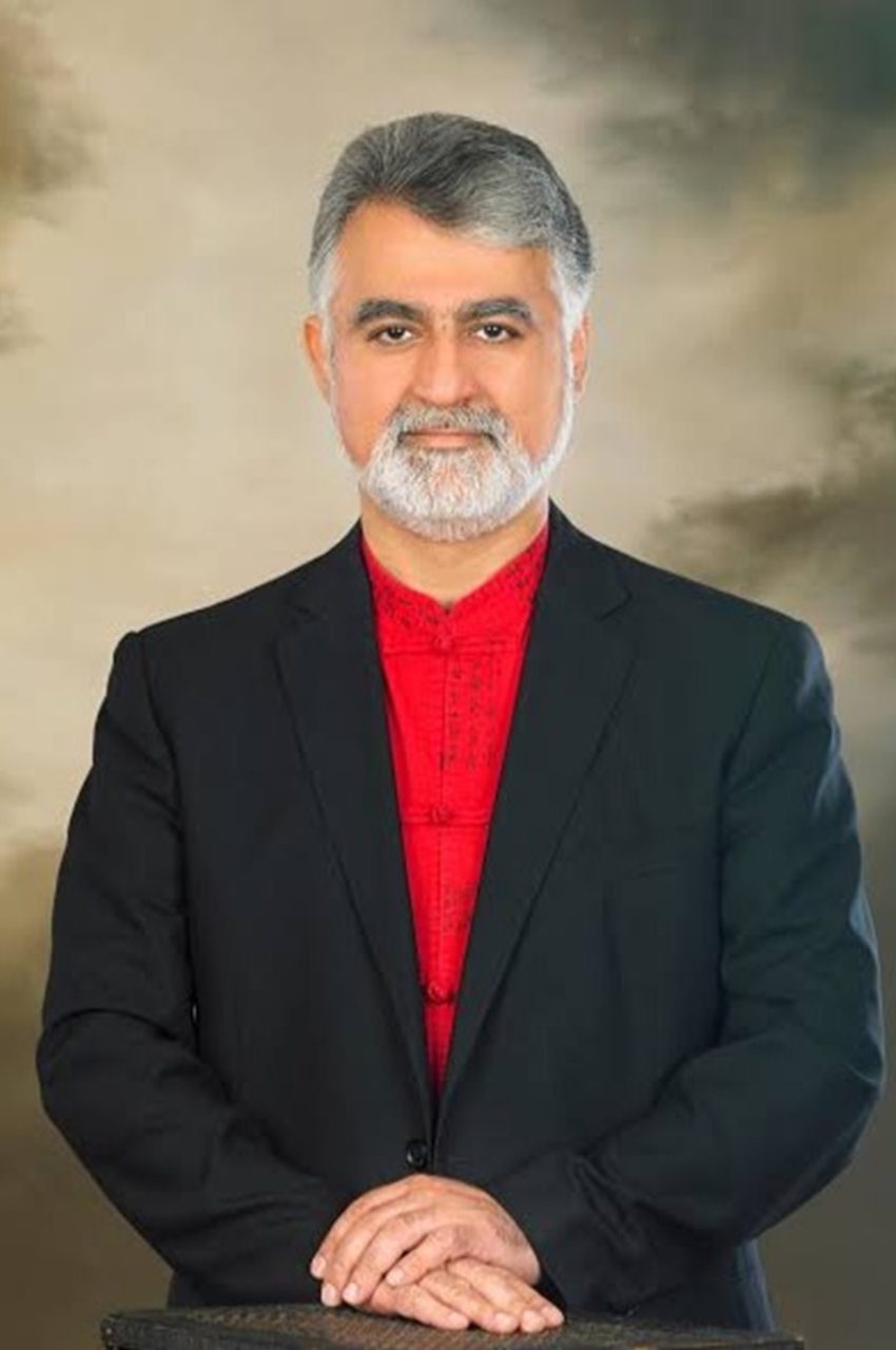 https://edulightinternational.com/wp-content/uploads/2025/12/Dr-Farzam-850x1280.jpg